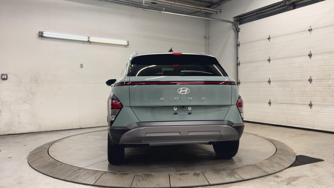 2025 Hyundai KONA TREND AWD |4,000KMS! | LEATHER | SUNROOF | CARPLAY Photo