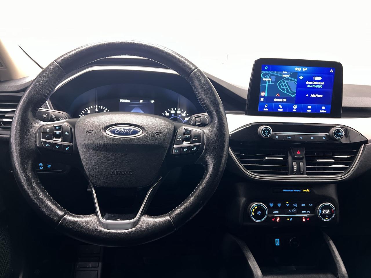 2020 Ford Escape SEL | HTD LEATHER |CARPLAY | REMOTE START | ALLOYS Photo