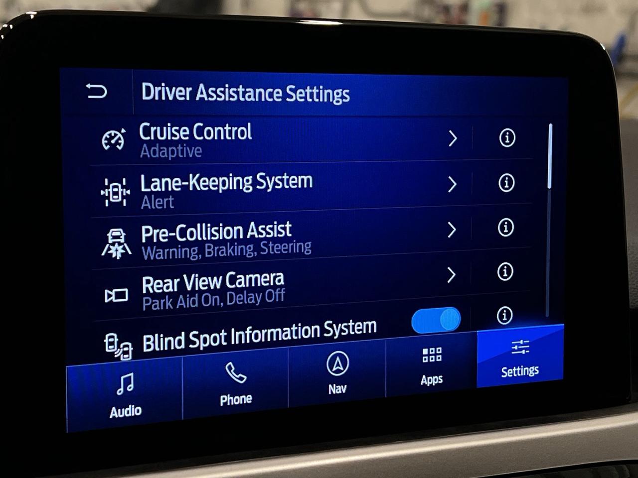 2020 Ford Escape SEL | HTD LEATHER |CARPLAY | REMOTE START | ALLOYS Photo