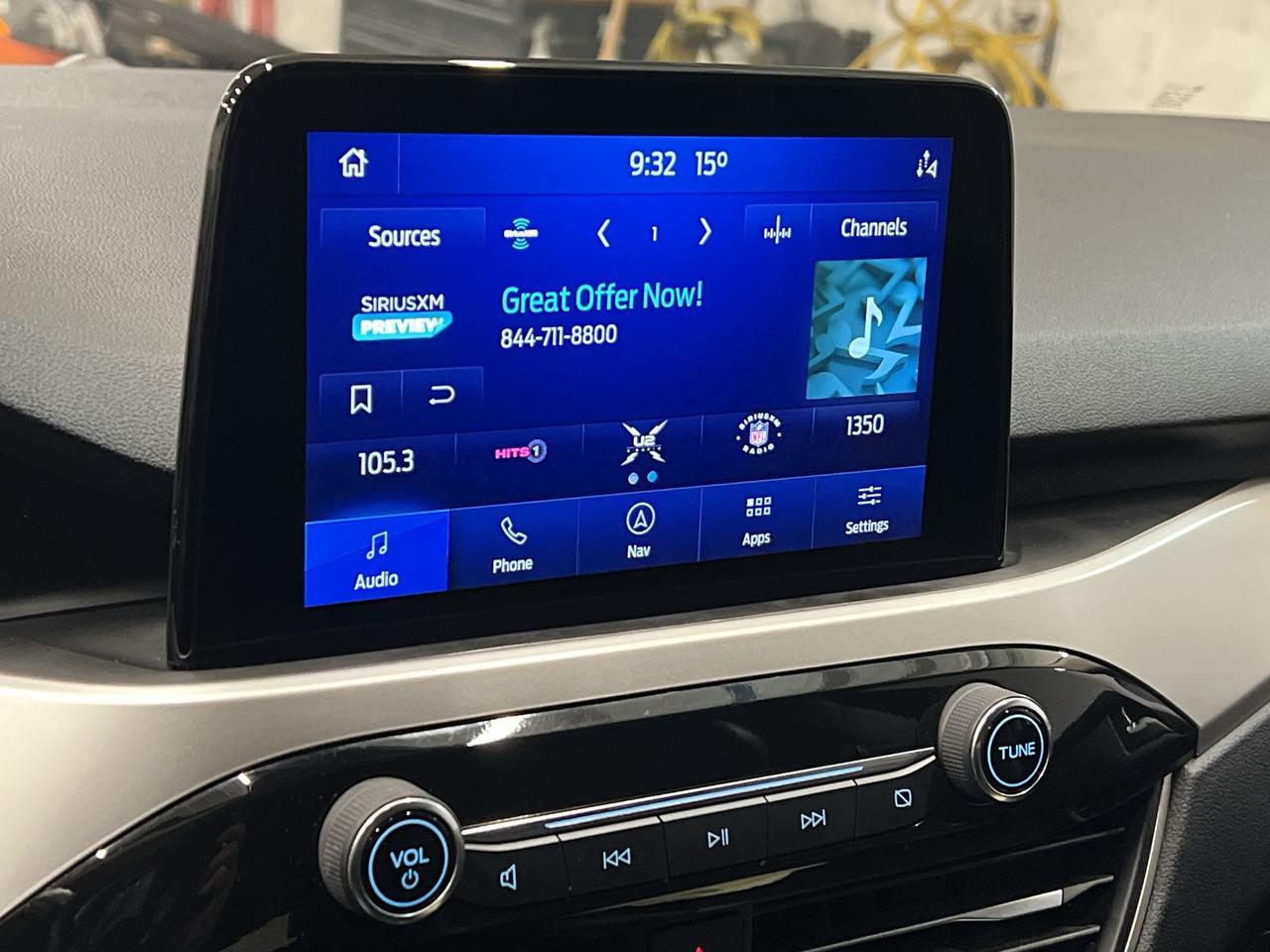 2020 Ford Escape SEL | HTD LEATHER |CARPLAY | REMOTE START | ALLOYS Photo
