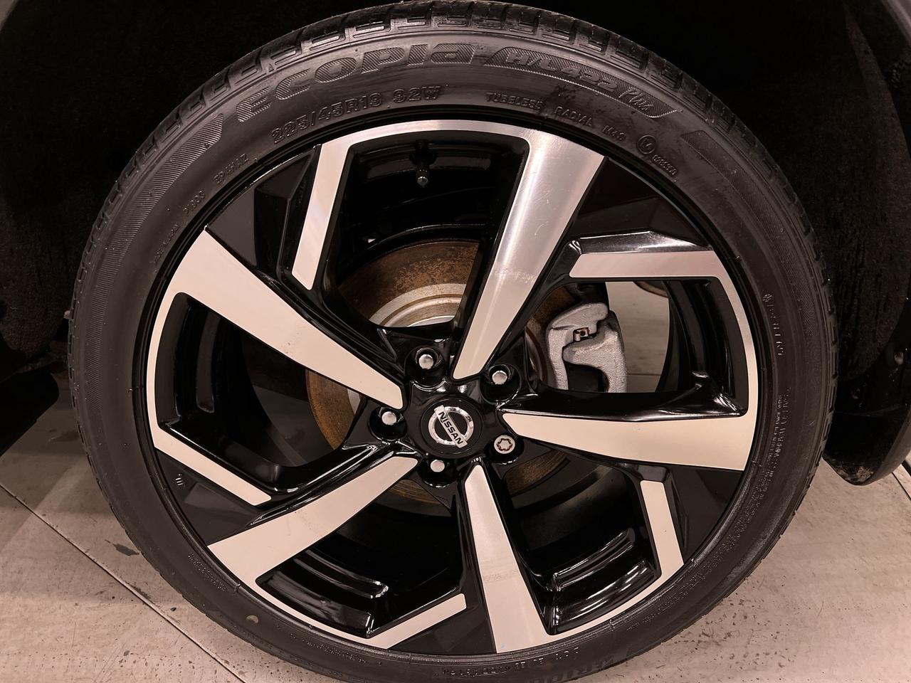 2020 Nissan Qashqai SL AWD | ONLY 73,000KMS! | HTD LEATHER | SUNROOF Photo