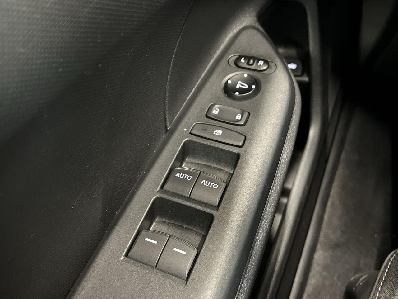 2016 Honda Civic CERTIFIED | LX | 6-SPEED | HTD SEATS | CARPLAY Photo