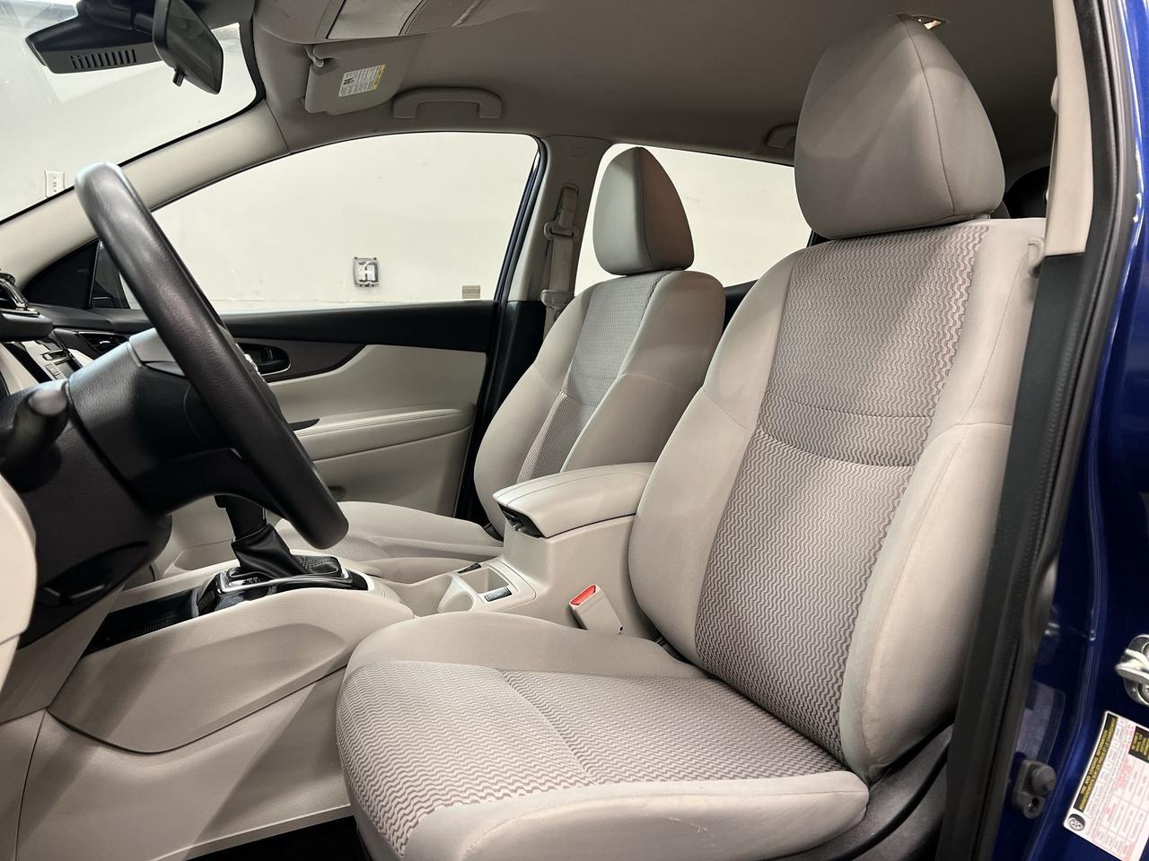2023 Nissan Qashqai HTD SEATS |CARPLAY |17IN ALLOYS | BLIND SPOT | A/C Photo
