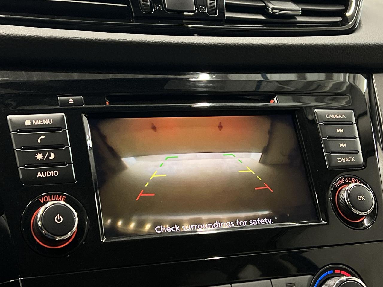 2023 Nissan Qashqai HTD SEATS |CARPLAY |17IN ALLOYS | BLIND SPOT | A/C Photo