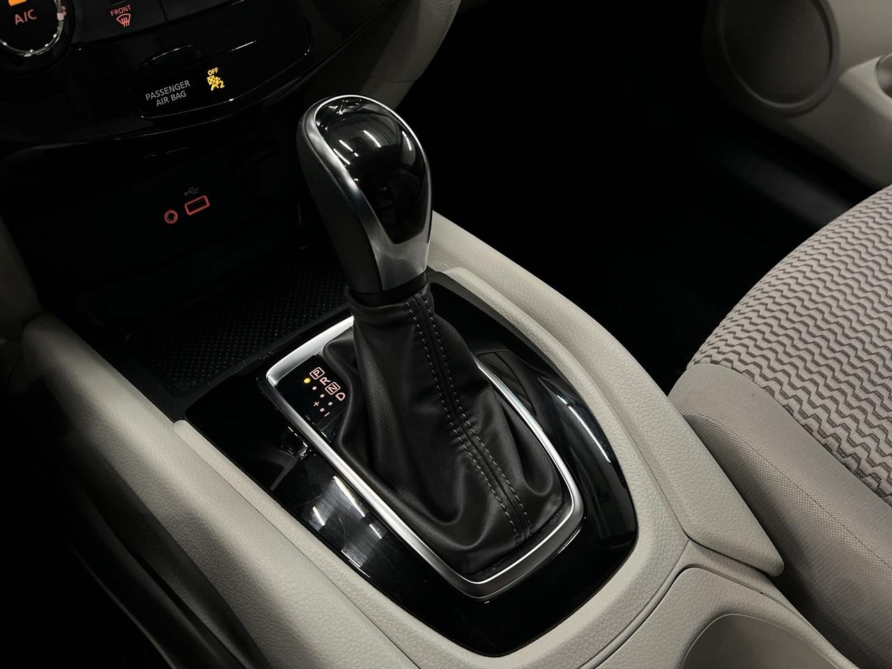 2023 Nissan Qashqai HTD SEATS |CARPLAY |17IN ALLOYS | BLIND SPOT | A/C Photo