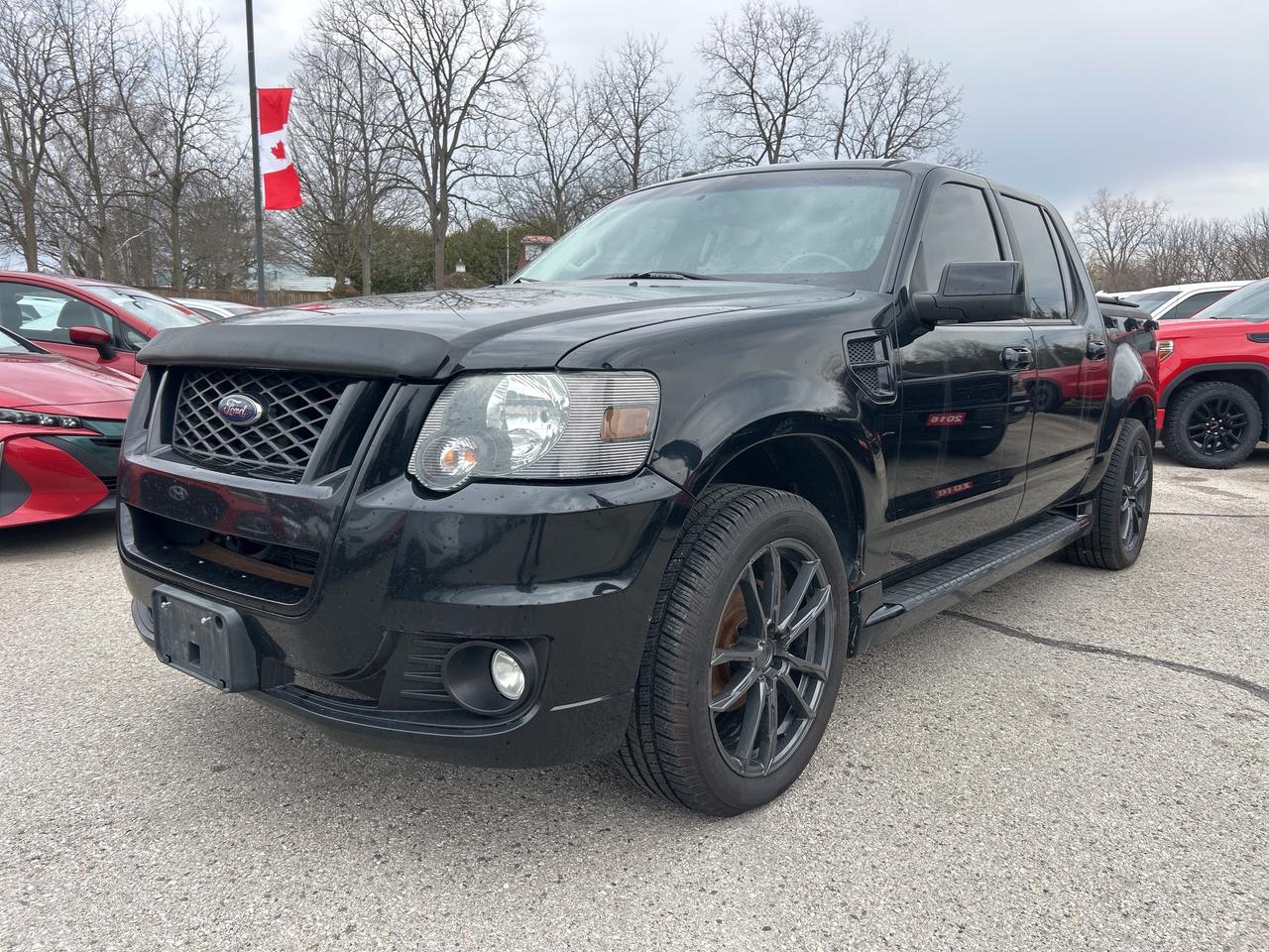 2010 Ford Explorer Sport Trac V8, ADRENALINE, SUNROOF, CLEAN CARFAX, LEATHER! - Photo #2