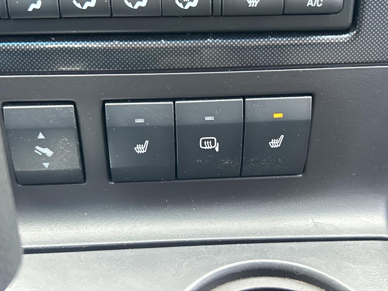 2010 Ford Explorer Sport Trac V8, ADRENALINE, SUNROOF, CLEAN CARFAX, LEATHER! - Photo #20