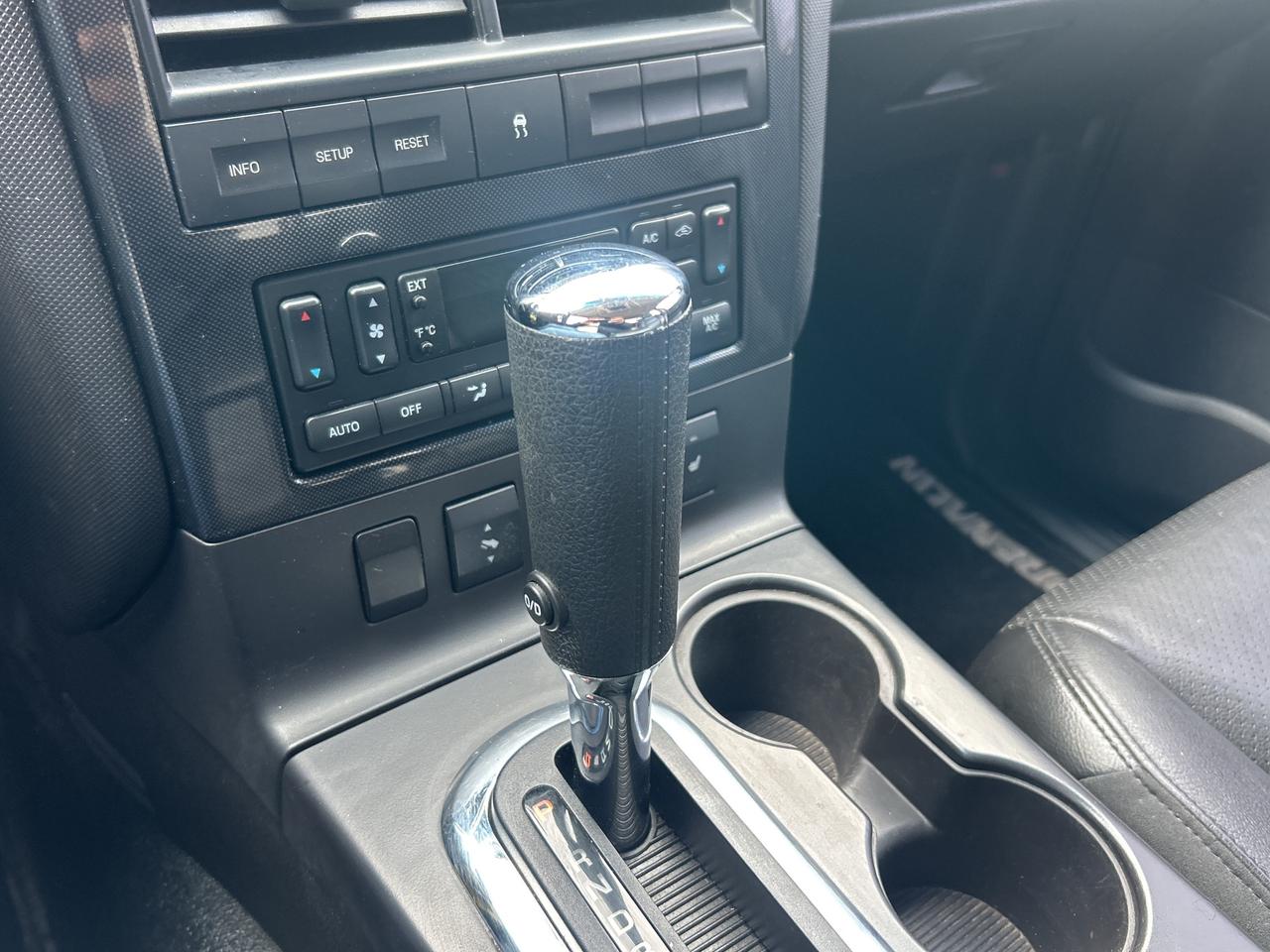 2010 Ford Explorer Sport Trac V8, ADRENALINE, SUNROOF, CLEAN CARFAX, LEATHER! - Photo #19