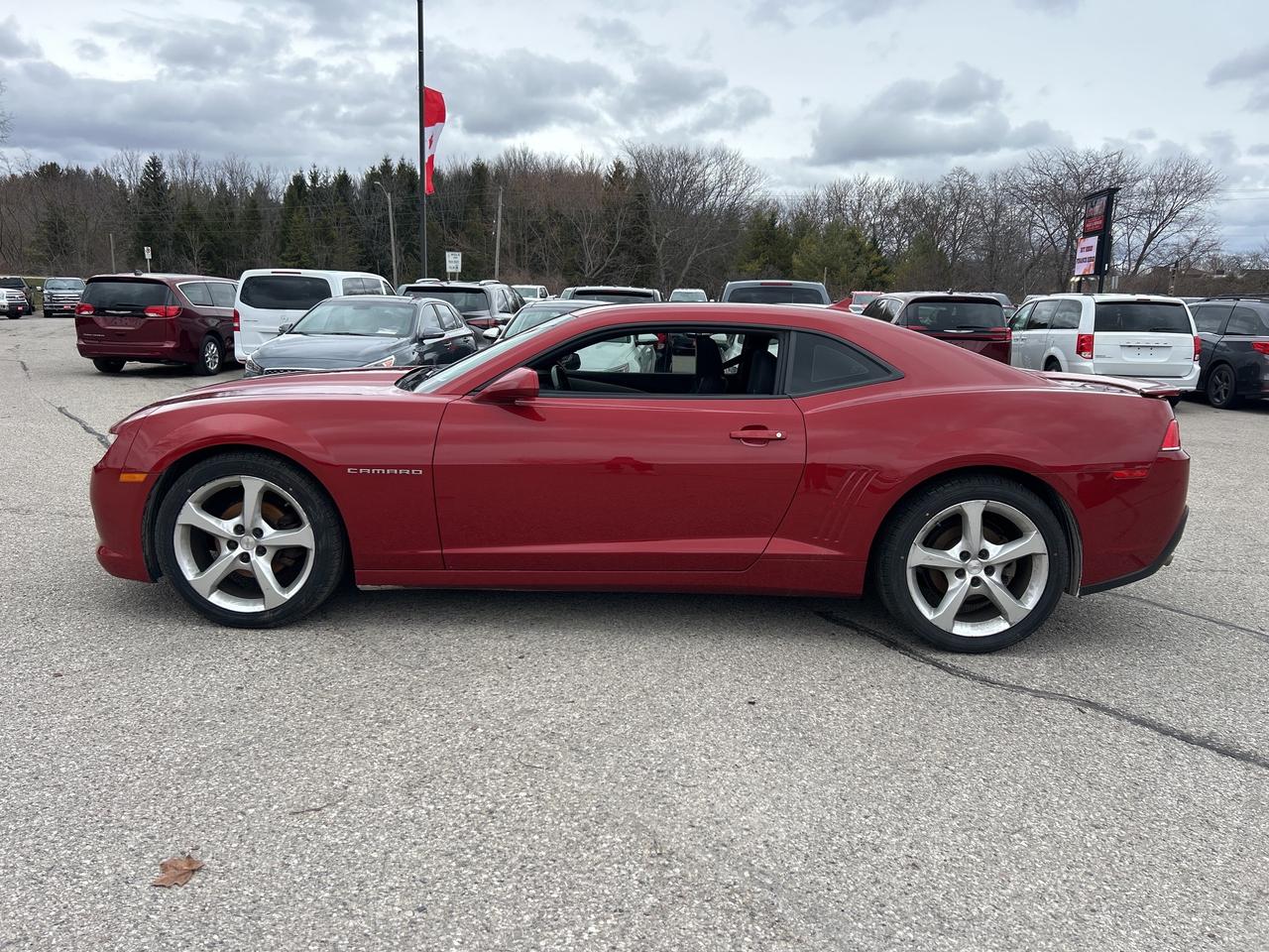 2015 Chevrolet Camaro RS, AUTO, LEATHER SEATS, REMOTE START, SUNROOF! Photo