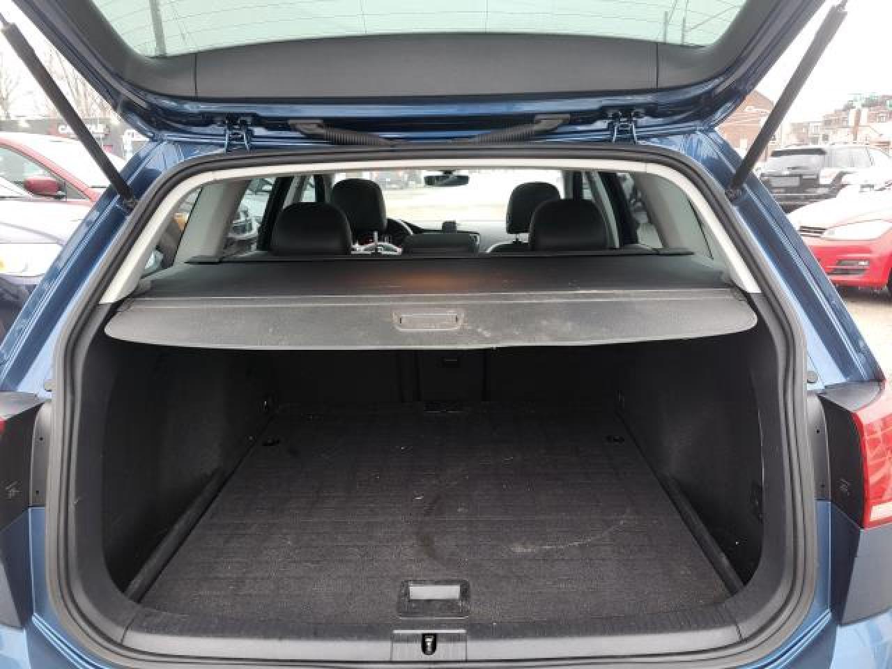 2019 Volkswagen Golf Sportwagen Comfortline Photo