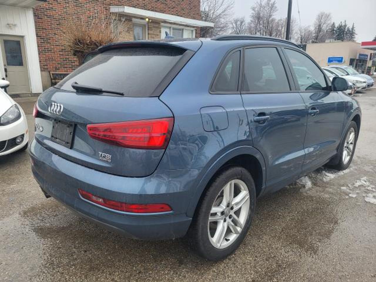 2016 Audi Q3 2.0T quattro Premium Photo2