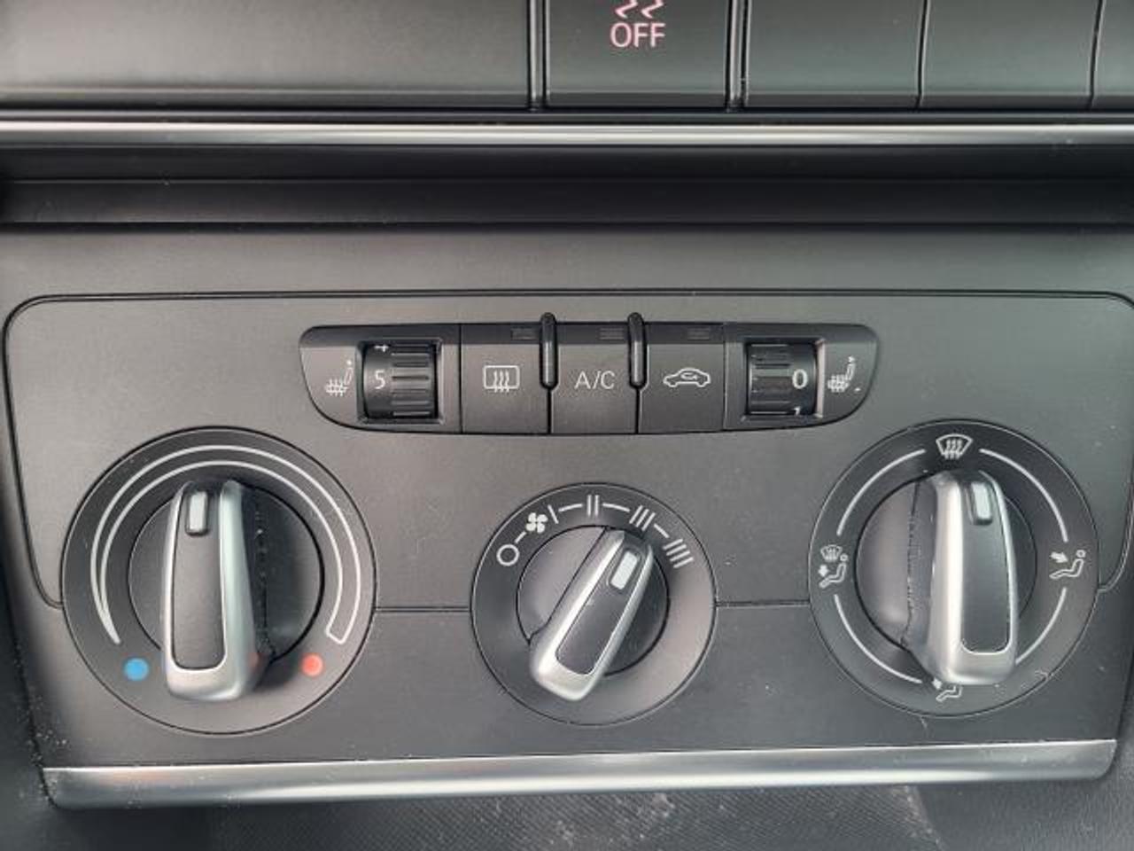 2016 Audi Q3 2.0T quattro Premium Photo