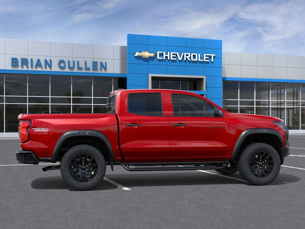 2026 Chevrolet Colorado 4WD Trail Boss Crew Cab Short Box 4-Wheel Drive Trail Boss Photo4