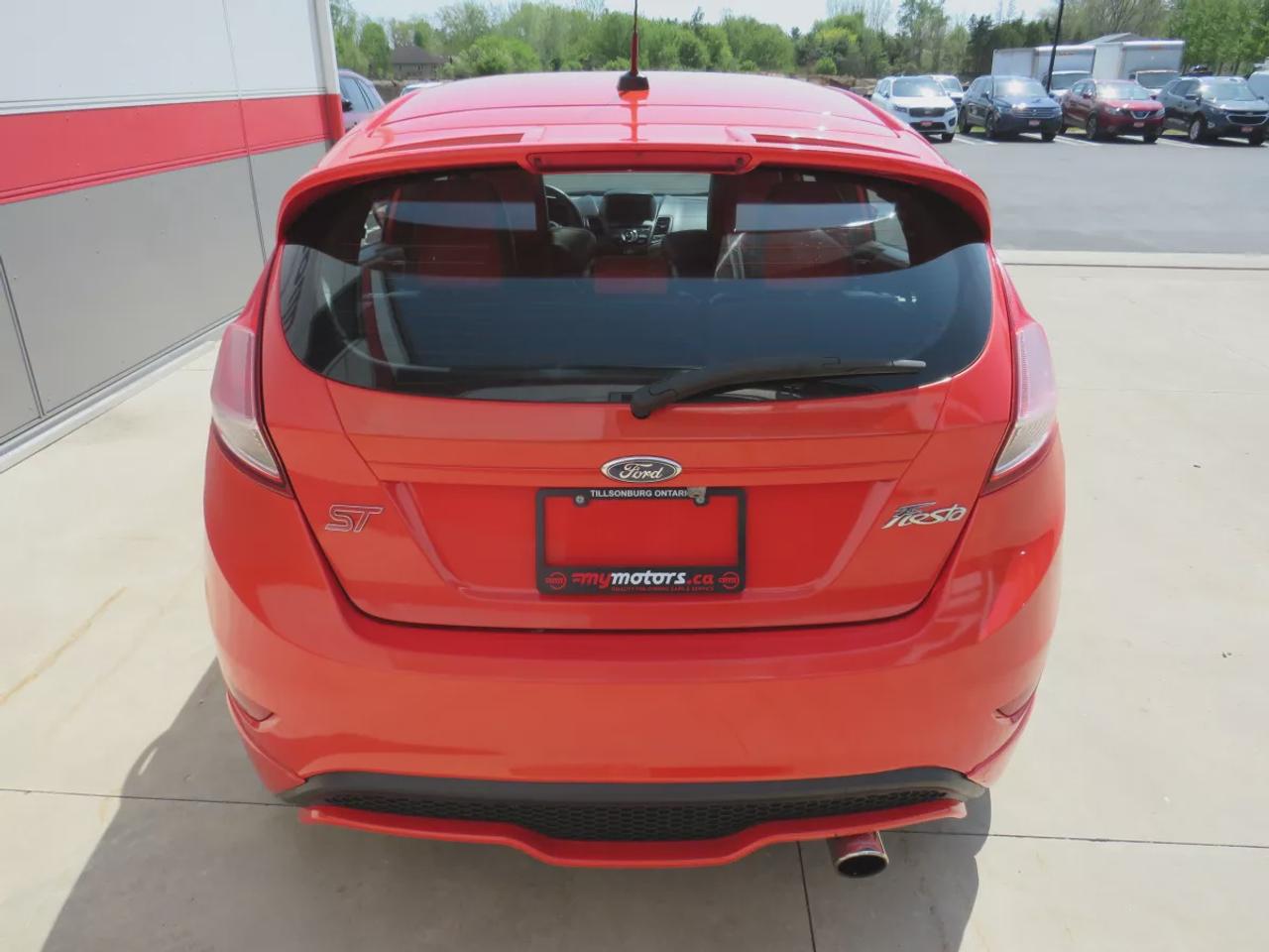 2014 Ford Fiesta ST | Clean Carfax | Manual Transmission | Alloy Rims | Nav |Reverse Camera in Rear View Mirror | Sunroof | A/C | Photo