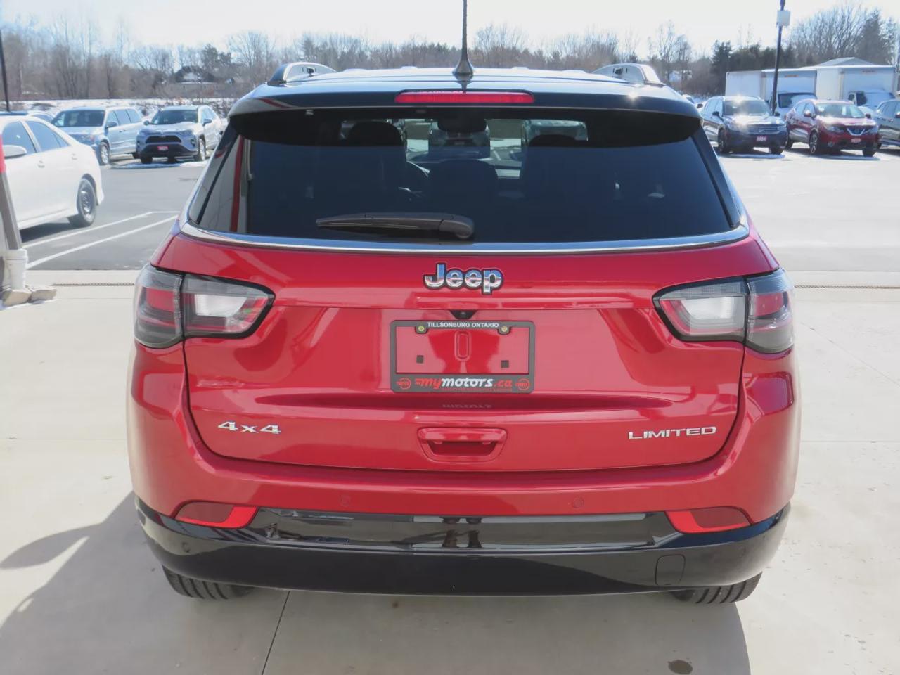 2024 Jeep Compass Limited  | Low Km | Clean Title | No Accidents | Alloy Rims | Fog Lights | Remote Start | Leather | Navigation | Blind Spot Monitoring | Power Seats | 360 Degree Reverse Camera | Push Button Start | Power Tailgate | Wireless Charging | Heated Seats Photo
