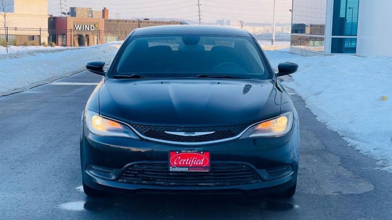 2016 Chrysler 200 LX 4dr Front-wheel Drive Sedan Automatic Photo