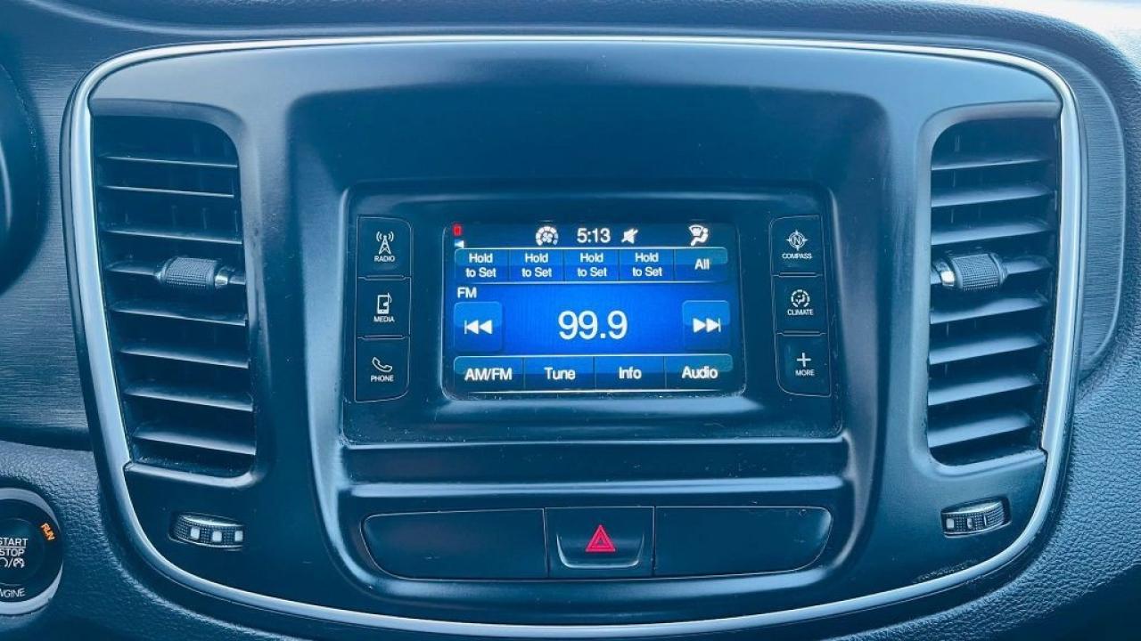 2016 Chrysler 200 LX 4dr Front-wheel Drive Sedan Automatic Photo