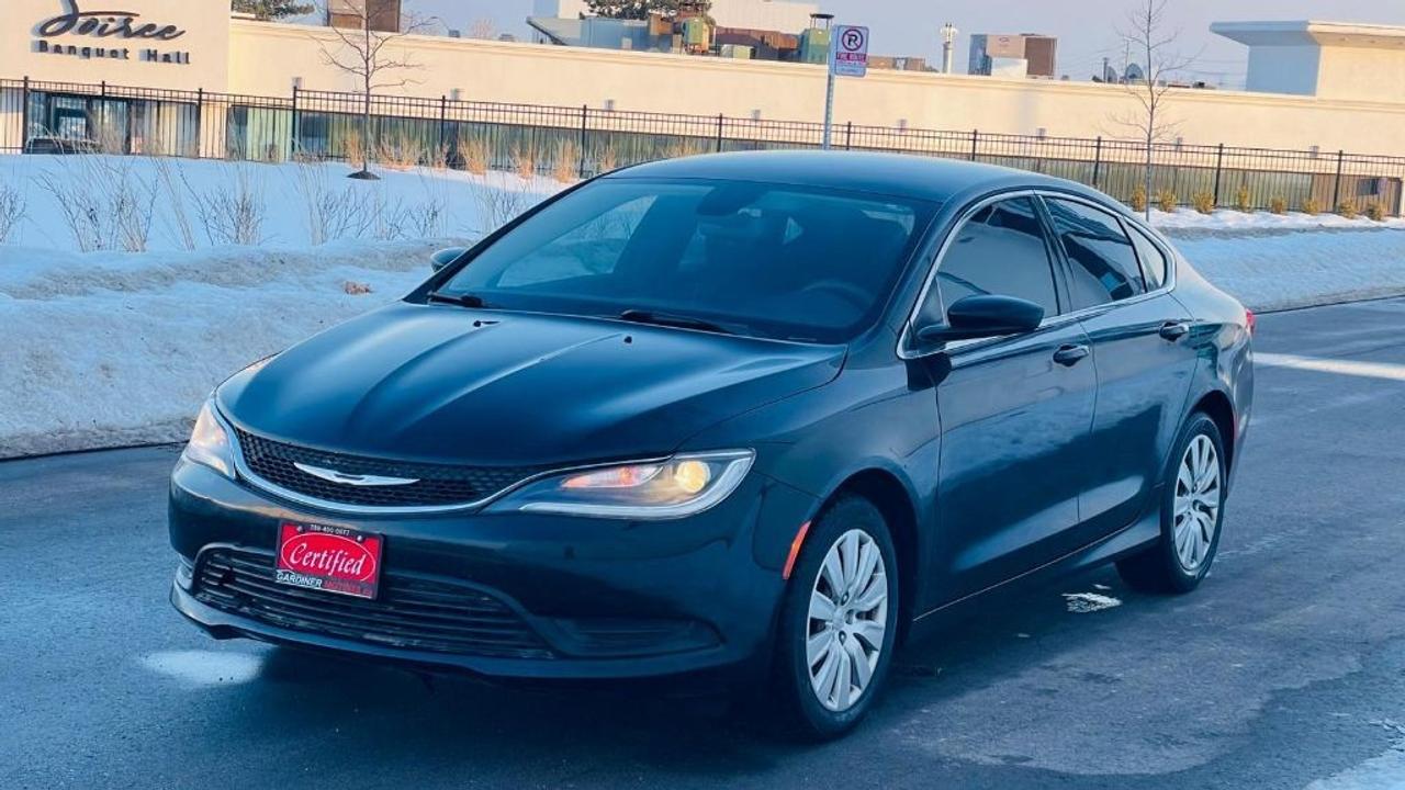 2016 Chrysler 200 LX 4dr Front-wheel Drive Sedan Automatic Photo