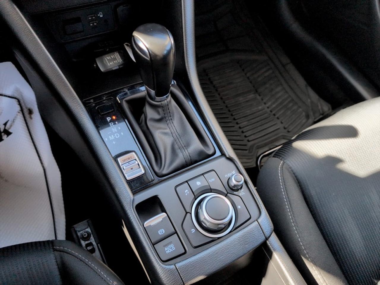 2021 Mazda CX-3 GS  **LOW KMS - CLEAN CARFAX** Photo