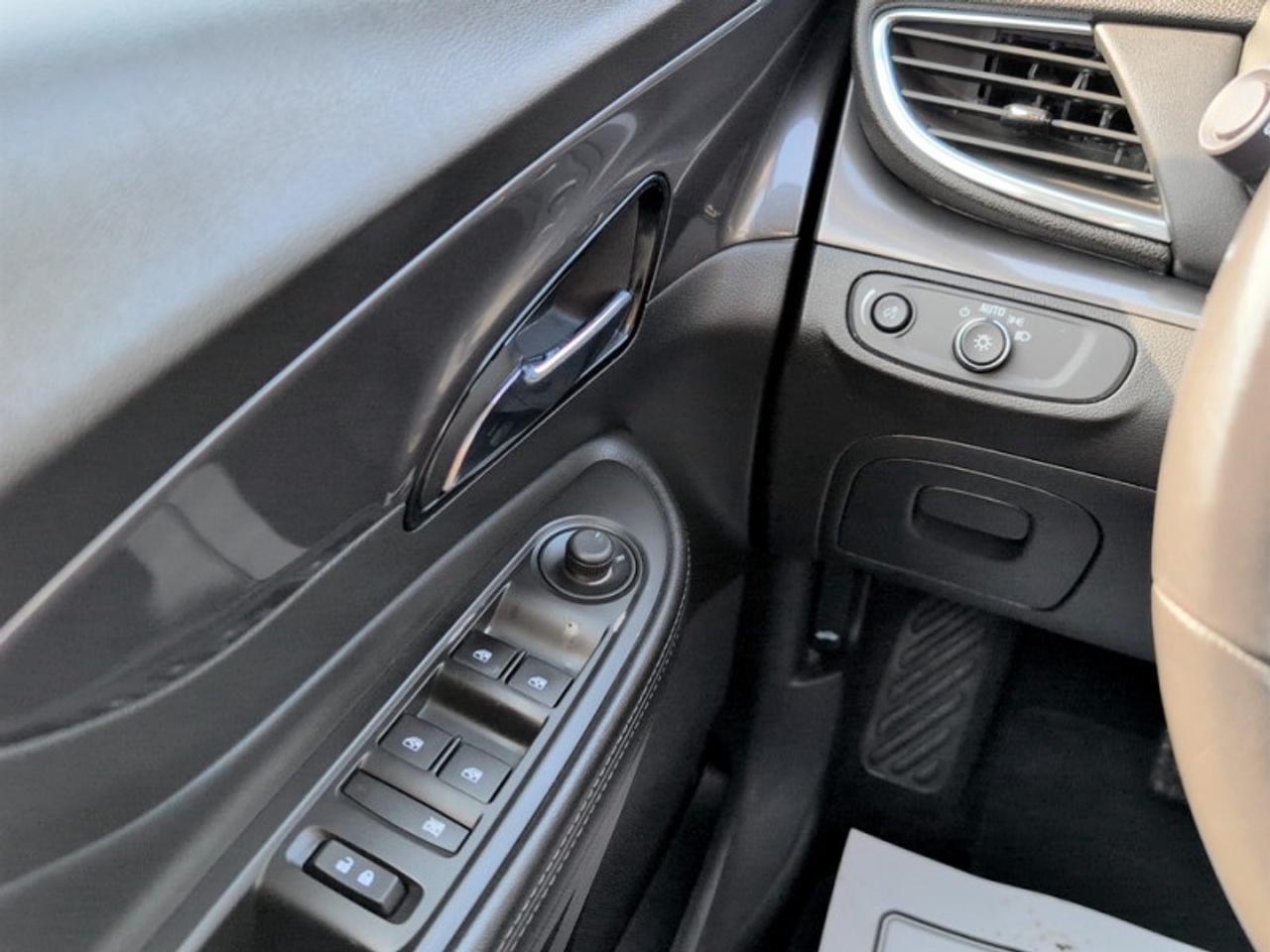 2020 Buick Encore Preferred  **SAFETY PACKAGE** Photo