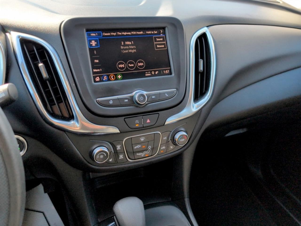 2022 Chevrolet Equinox LT  **CLEAN CARFAX - AWD** Photo