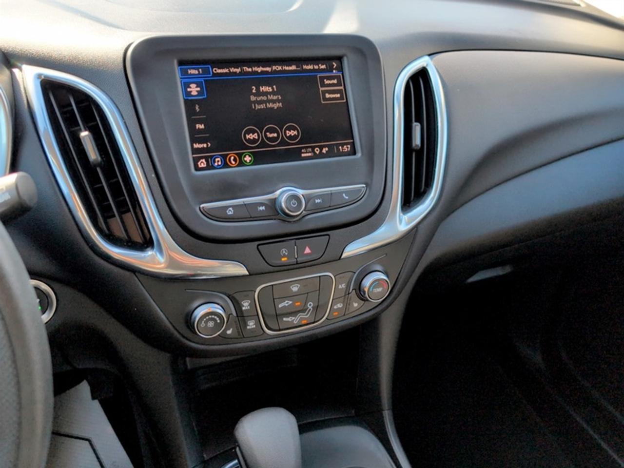 2022 Chevrolet Equinox LT  **CLEAN CARFAX - AWD** Photo