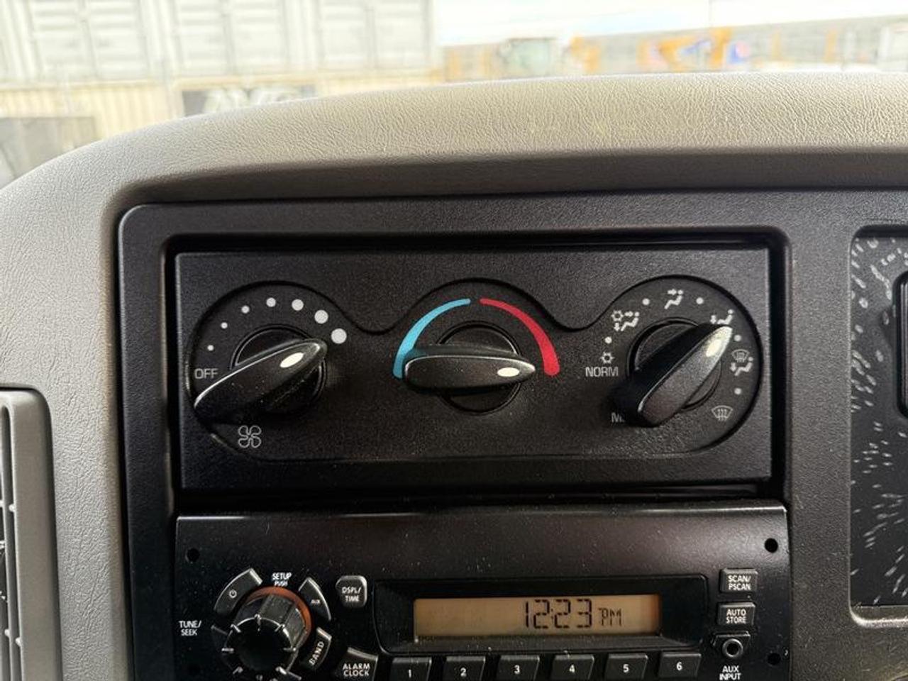 13615793