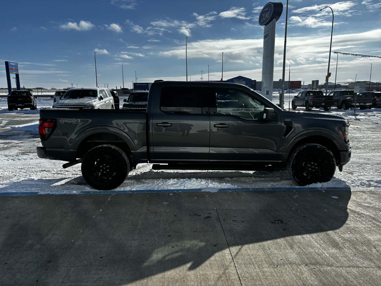 2026 Ford F-150 XLT 4WD SuperCrew 5.5' Box Photo3