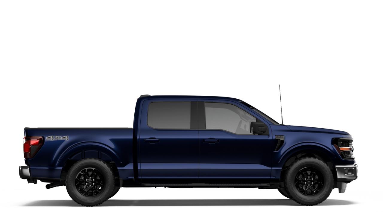 2026 Ford F-150 XLT Photo4