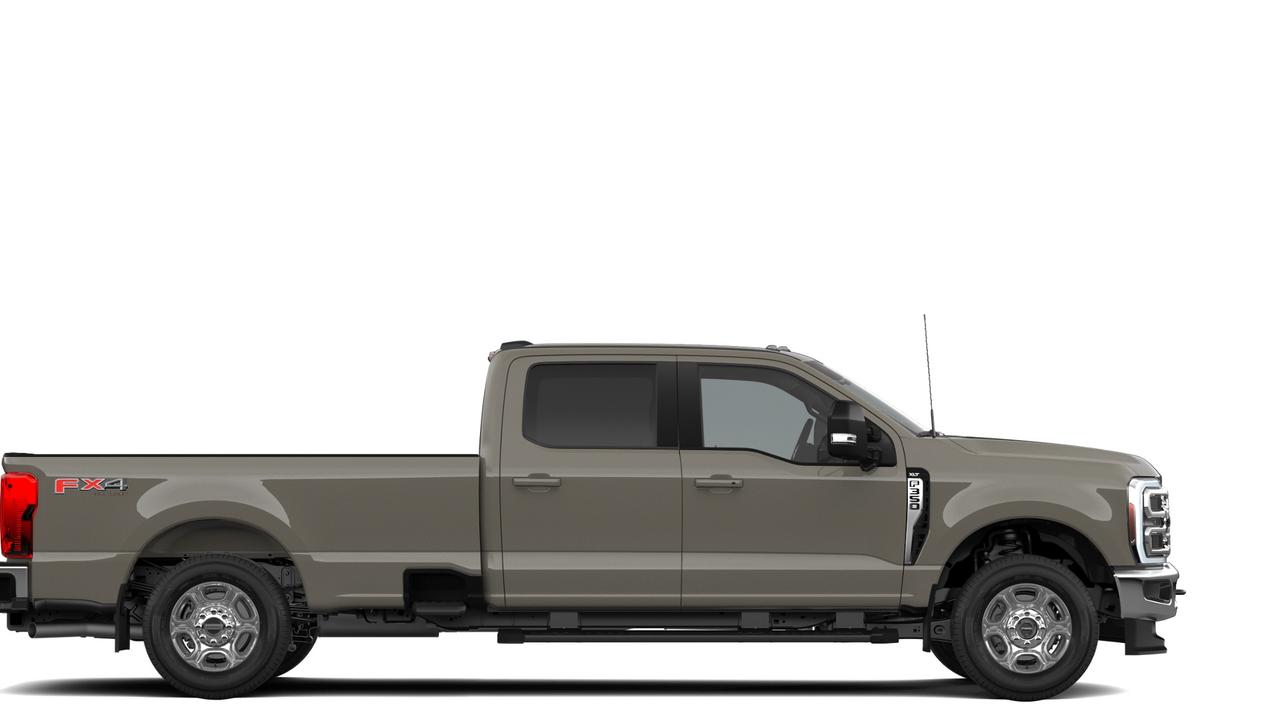 2026 Ford F-350 Super Duty SRW XLT Photo