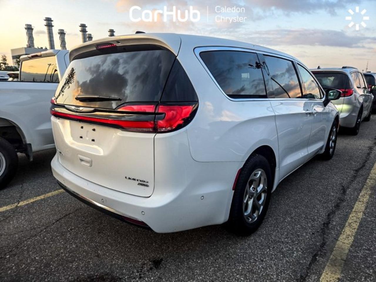 2024 Chrysler Pacifica Limited Pano Sunroof DVD 10.1"Display 360 Camera Leather Photo