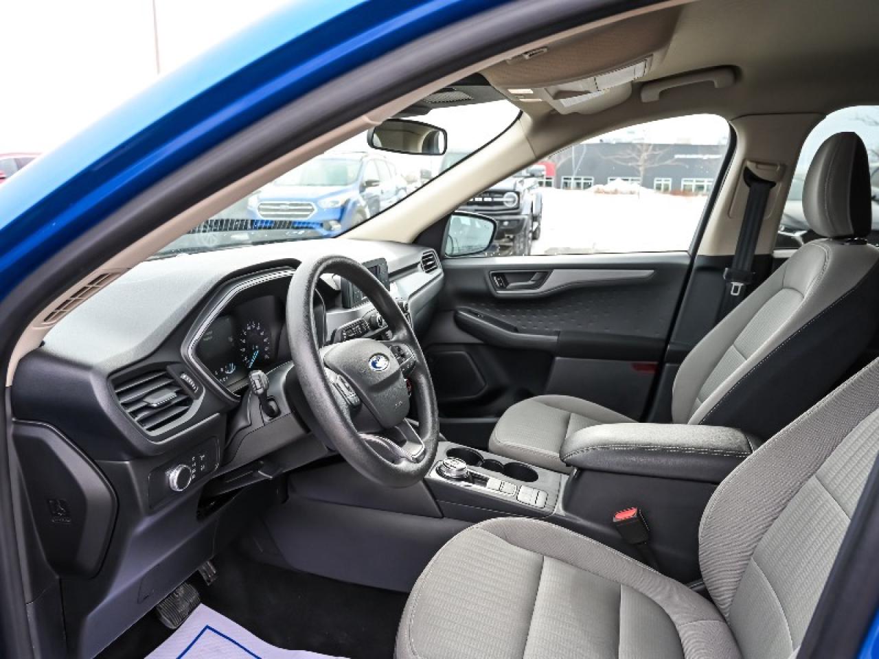 2020 Ford Escape S Photo