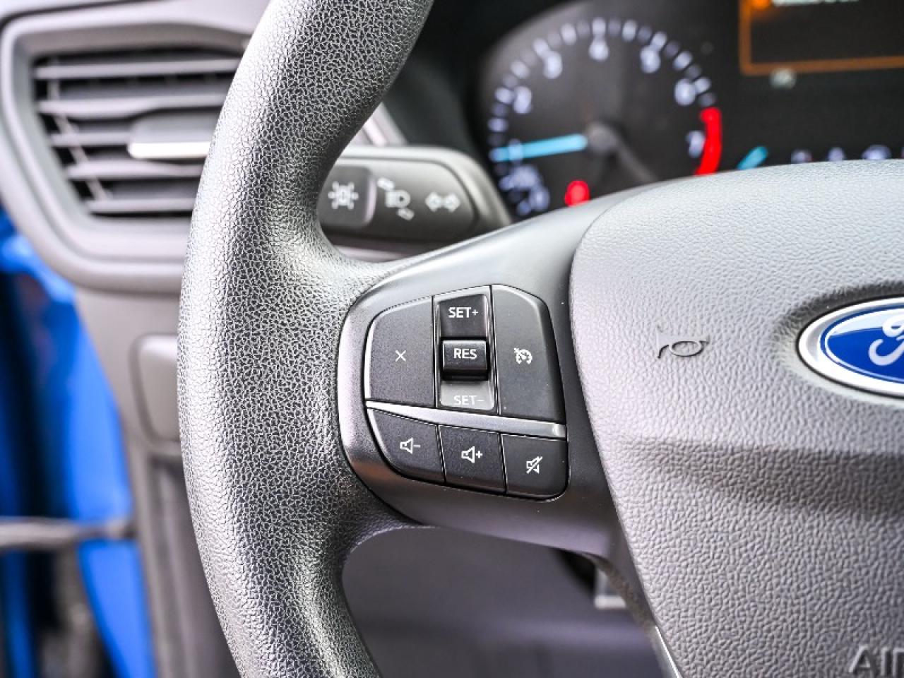 2020 Ford Escape S Photo