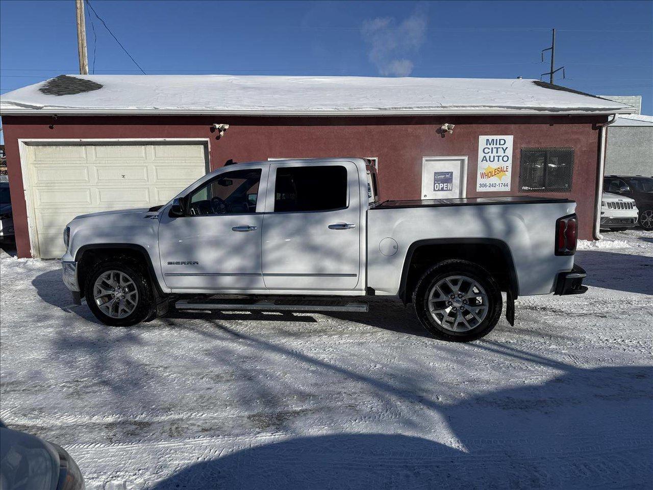 Used 2017 GMC Sierra 1500 SLT CREW 4WD ....6.2 for sale in Saskatoon, SK