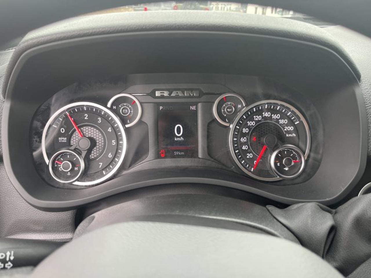 13616195