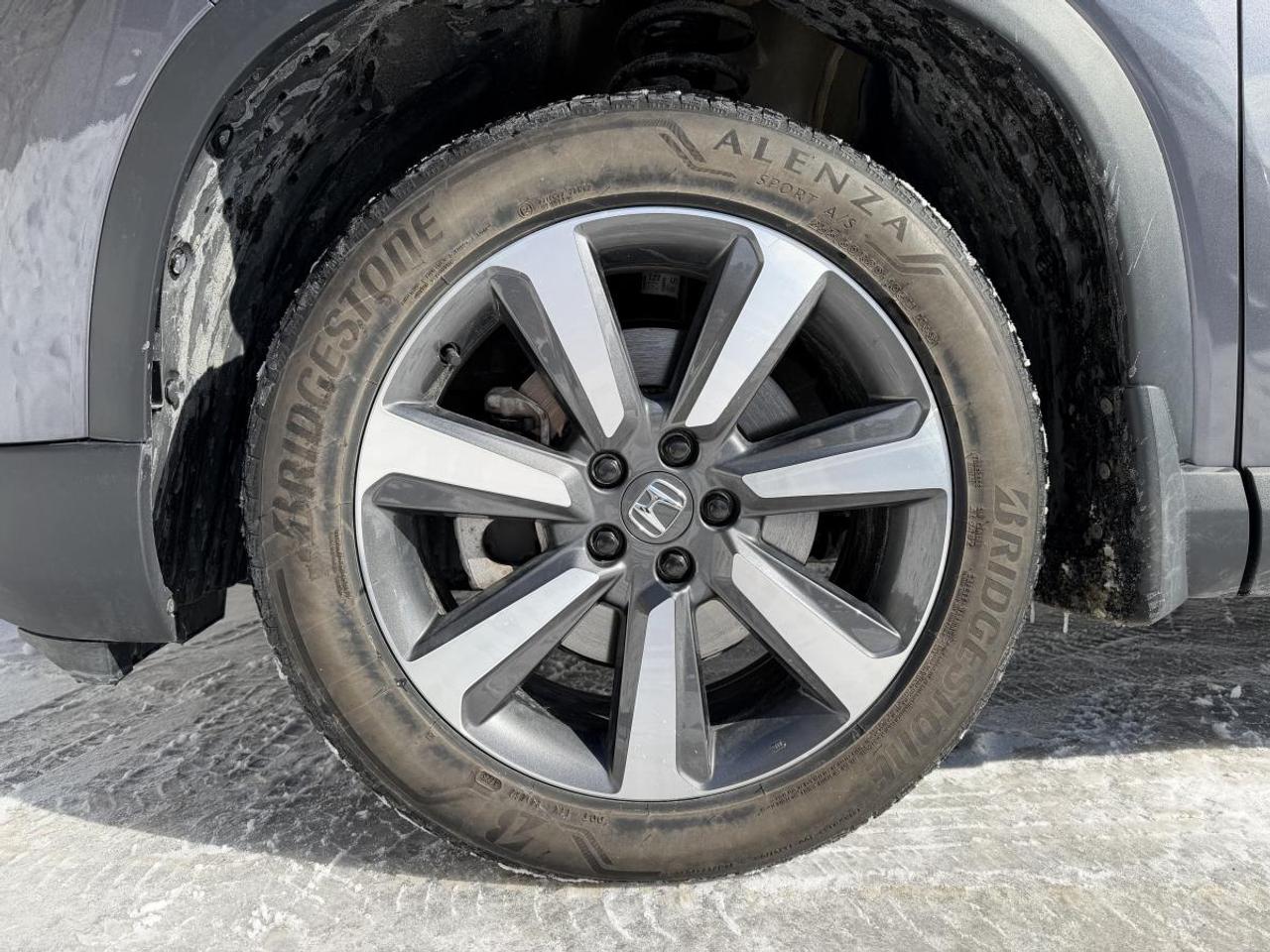 2024 Honda Pilot Touring AWD Photo