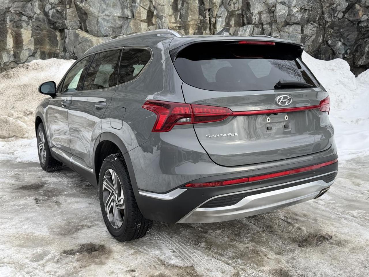2023 Hyundai Santa Fe Preferred AWD Photo