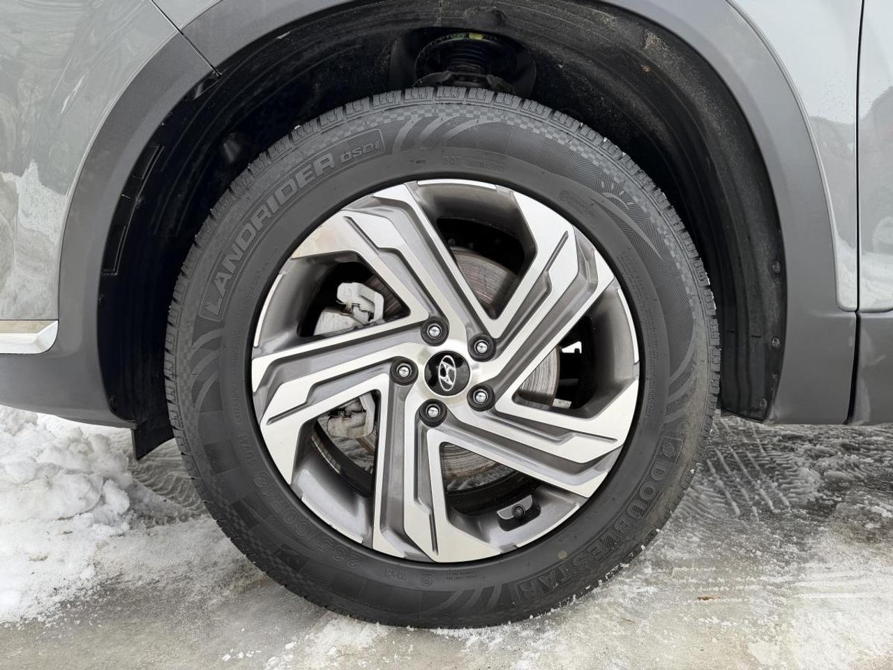 2023 Hyundai Santa Fe Preferred AWD Photo