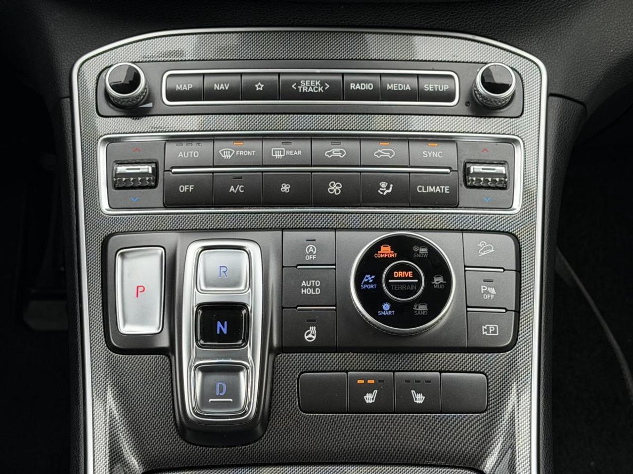 2023 Hyundai Santa Fe Preferred AWD Photo