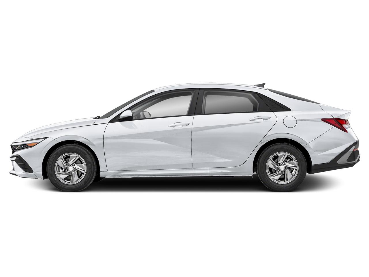 2026 Hyundai Elantra Essential Photo2
