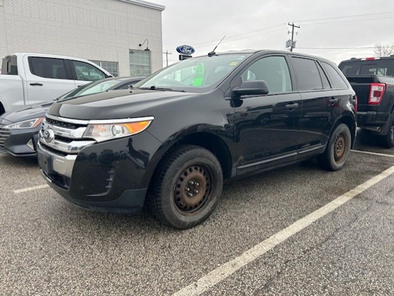 AS IS SPECIAL!!!

LOOK AT THE SERVICE RECORDS OF THIS VEHICLE IN THE CARFAX LINK!!

COMES WITH THE ORIGINAL ALLOYS WITH GREAT TIRES!!