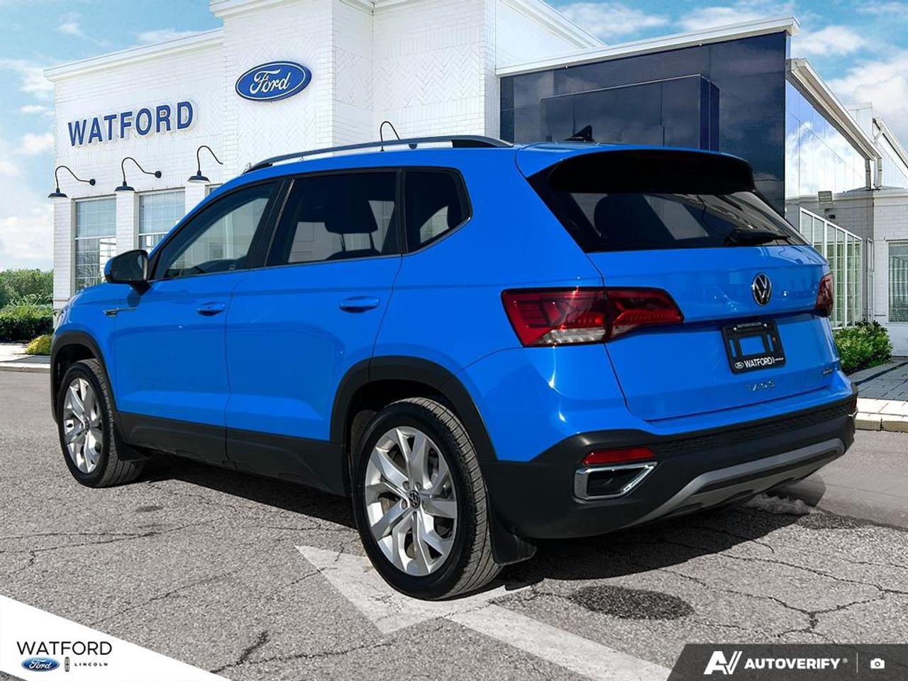 2022 Volkswagen Taos Comfortline 4Motion Photo