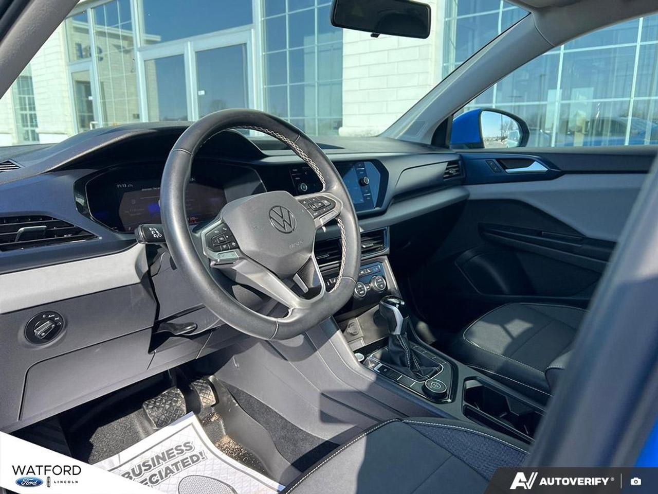 2022 Volkswagen Taos Comfortline 4Motion Photo