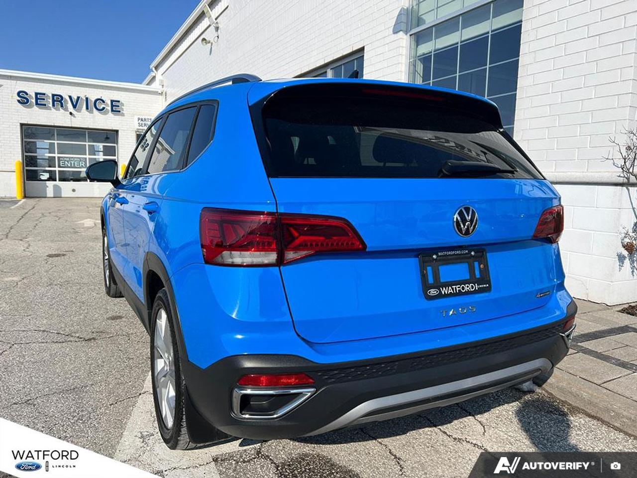 2022 Volkswagen Taos Comfortline 4Motion Photo