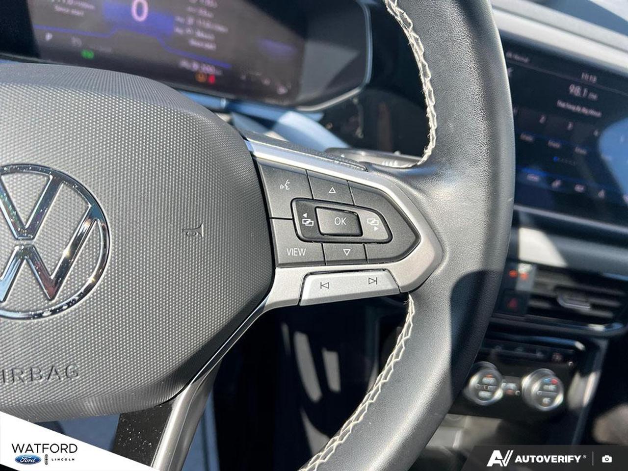 2022 Volkswagen Taos Comfortline 4Motion Photo