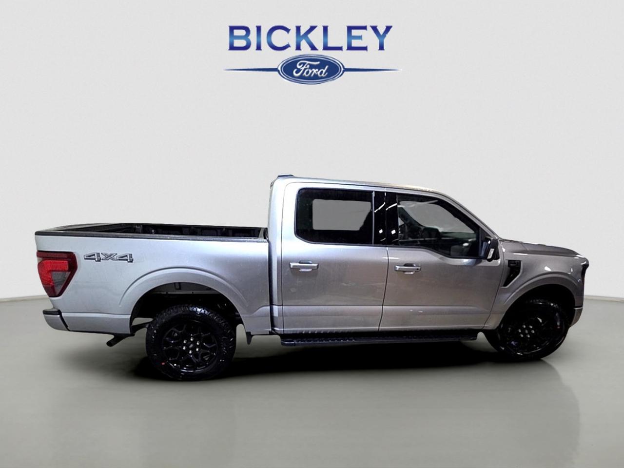 2026 Ford F-150 XLT Photo3