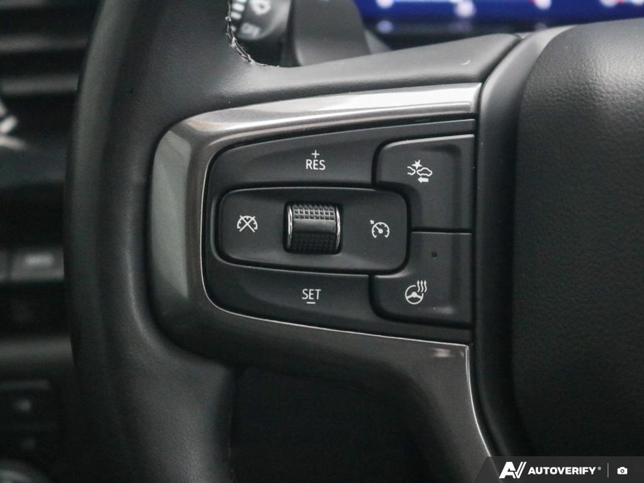 2024 Chevrolet Silverado 1500 ZR2 Photo