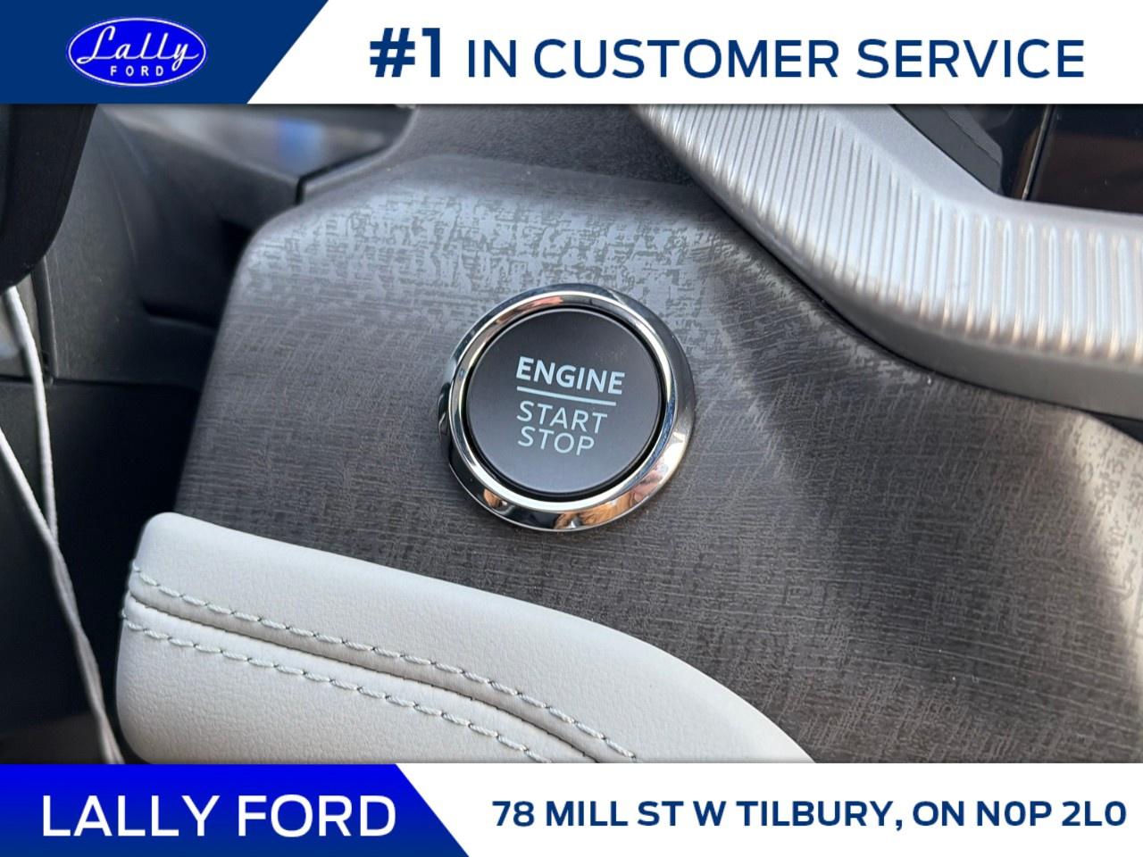 2026 Ford Explorer Platinum 4WD Photo