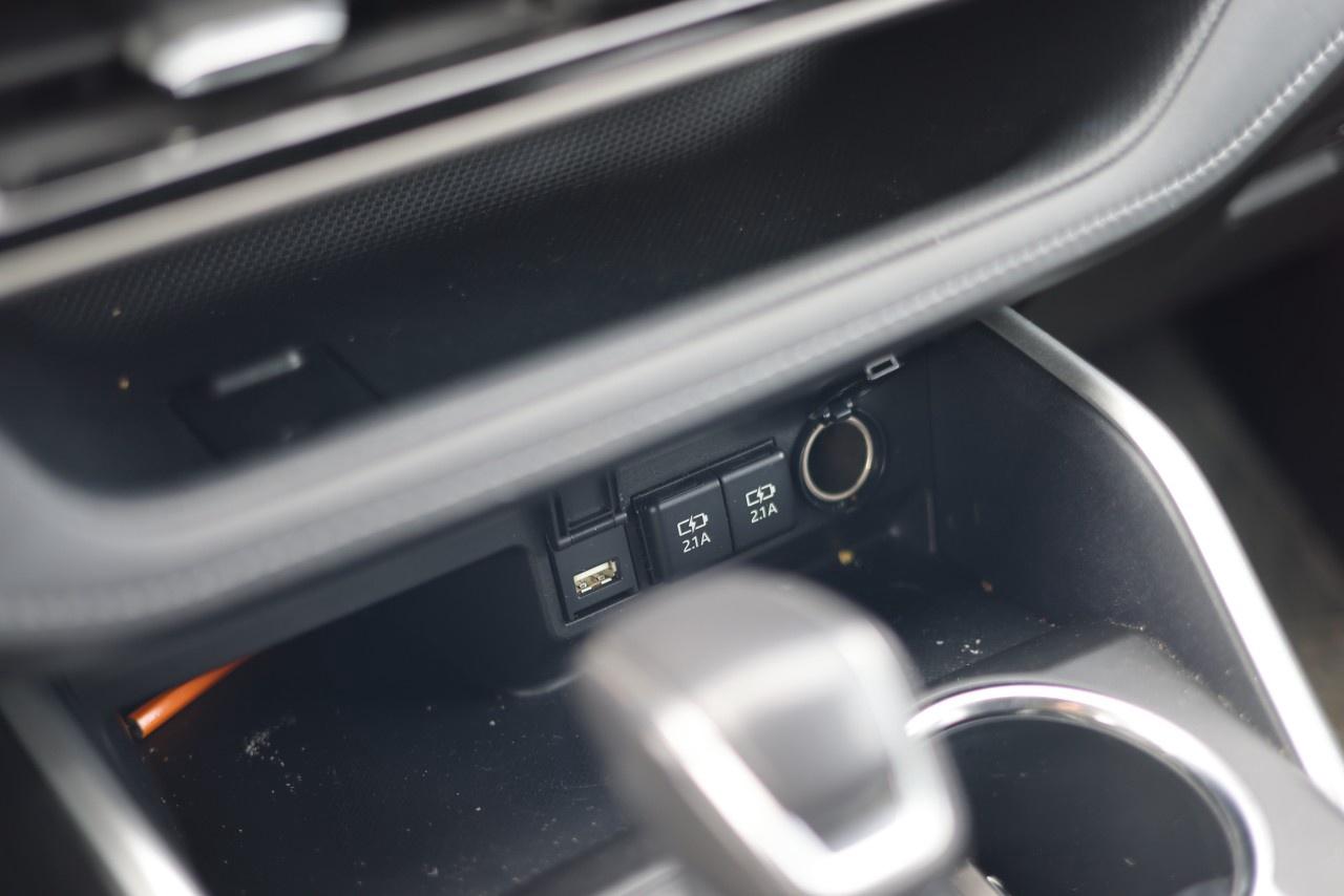 2020 Toyota Highlander XLE AWD Photo