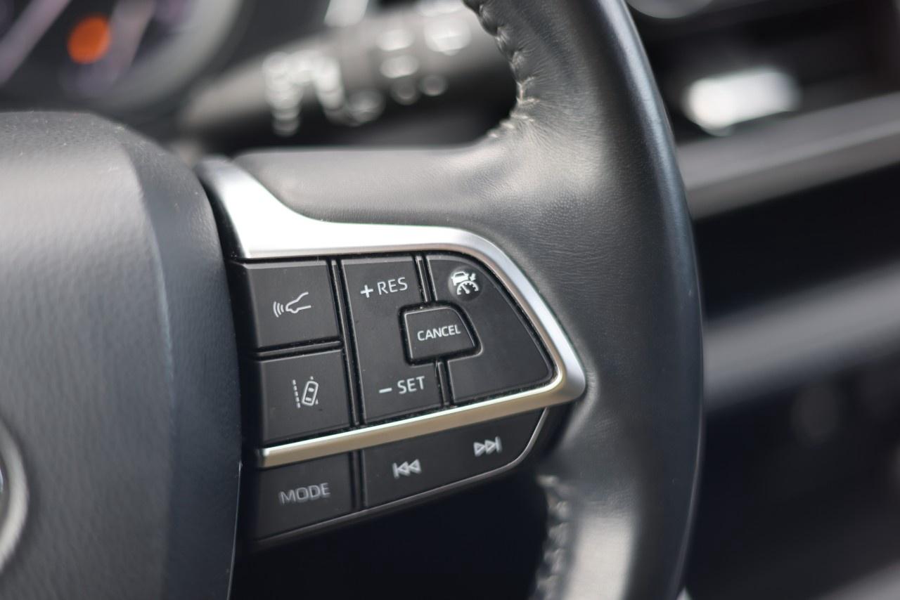 2020 Toyota Highlander XLE AWD Photo